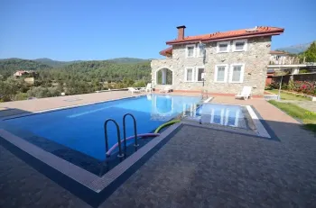 Eşsiz Kayaköy apart otel işletmesi satılıktır